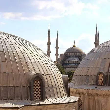 Estampolis * Istanbul