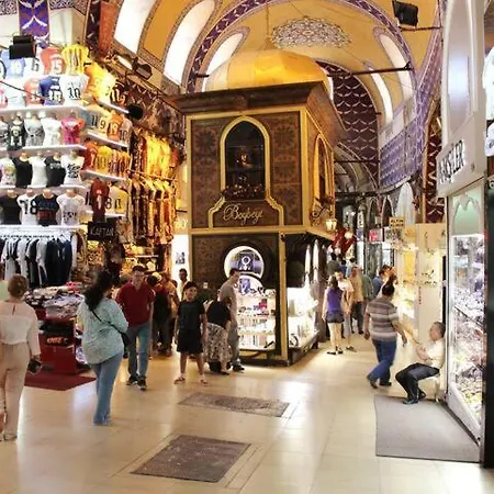 Estampolis
