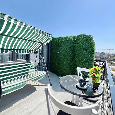 Taksim Larissa Aparthotel
