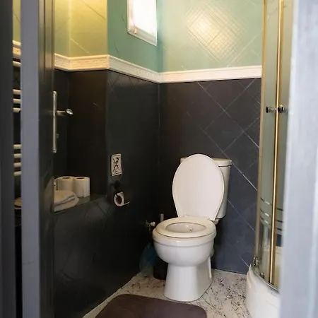 Authentic Flat Close To Istiklal Avenue Apartamento