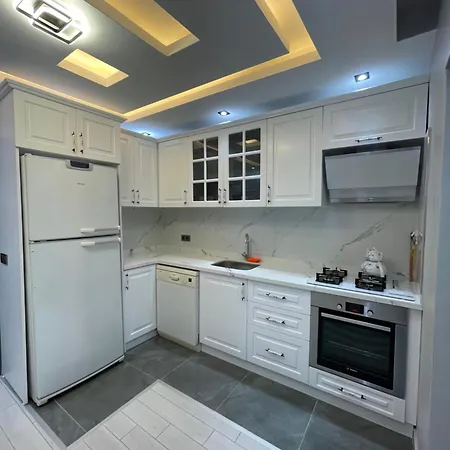 Apartment Sabiha Goekcen Airport & Metro *