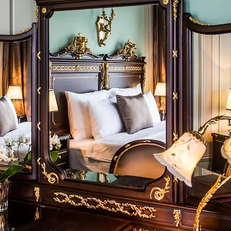 Bosphorus Palace מלון 4*