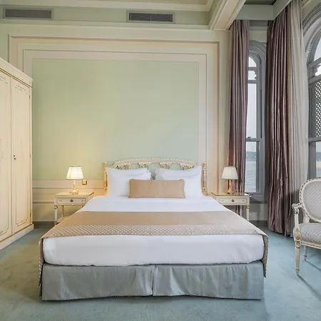 Bosphorus Palace Hotel