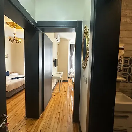 Apart Otel Taksim Star