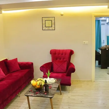 Aparthotel Sara Suit *