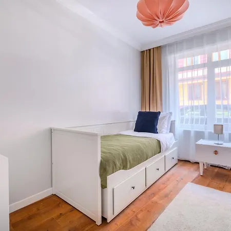House W Garden 10 Min To Citys In Beyoglu *