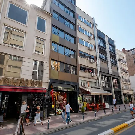 Pesa * Provincia di Istanbul