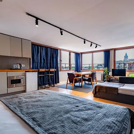 Pesa Aparthotel *
