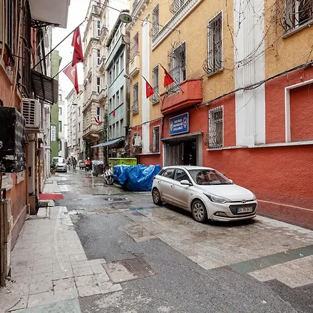 Stylish Flat Near Istiklal Street *
