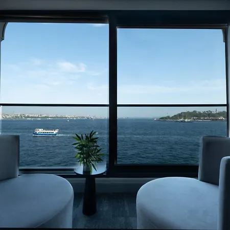 Pera Bosphorus Hotel 4*