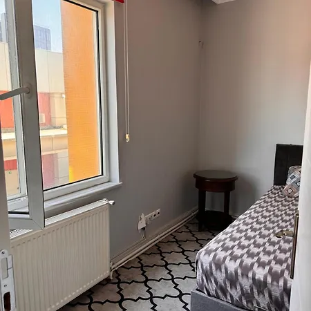 Проживание в семье Transit 7 *