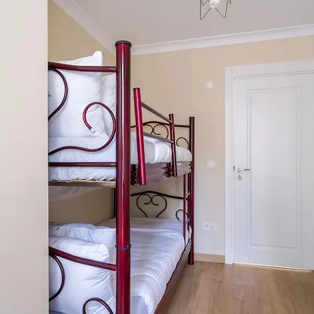 Cozy Flat 10 Min To Aqua Florya Mall In Bakirkoy * Istanbul