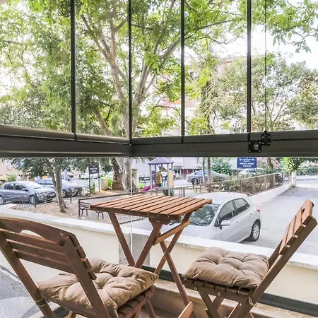 Cozy Flat 10 Min To Aqua Florya Mall In Bakirkoy Apartment Istanbul