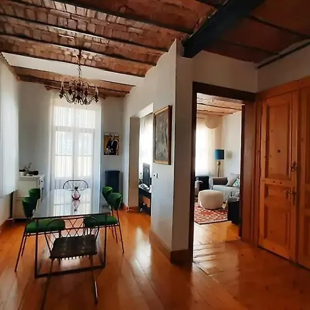 Apartment Historic Spacious Galata Istanbul