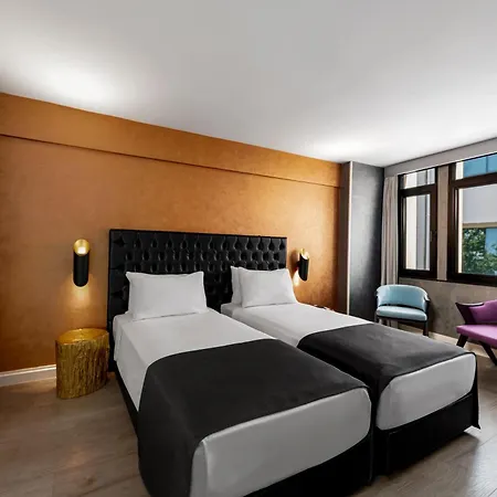 Hotel Golden City