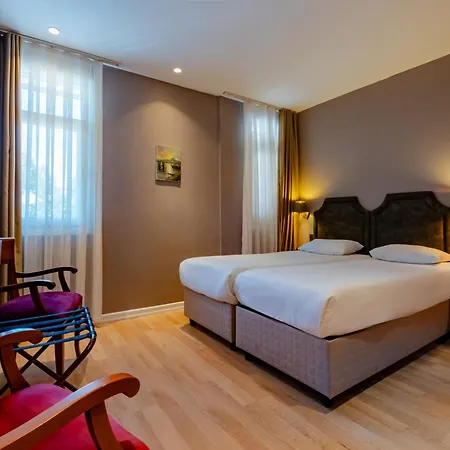 Отель Armagrandi Spina Hotel-special Category 4*