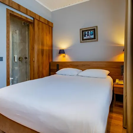 Armagrandi Spina Hotel-special Category Отель Стамбул