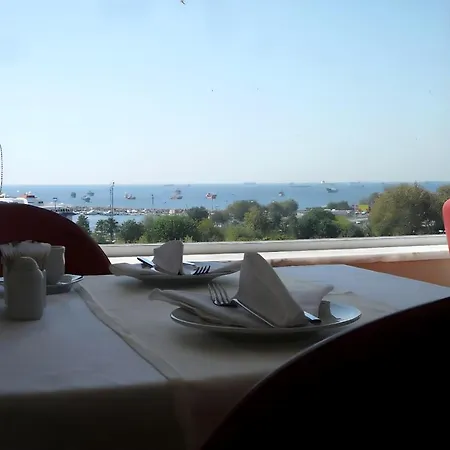 Abel Hotel 3*