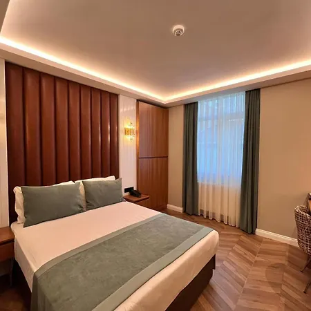 Gumus Palace Отель Стамбул