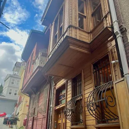 Villa Renovated Historical Manor Istanbul