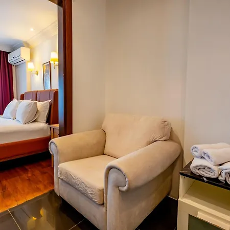 Mangana Hotel 4*