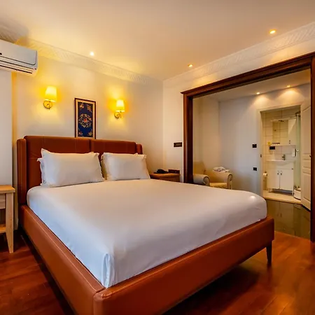Mangana Hotel