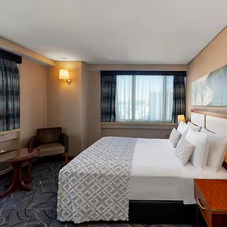 Hotel Golden City