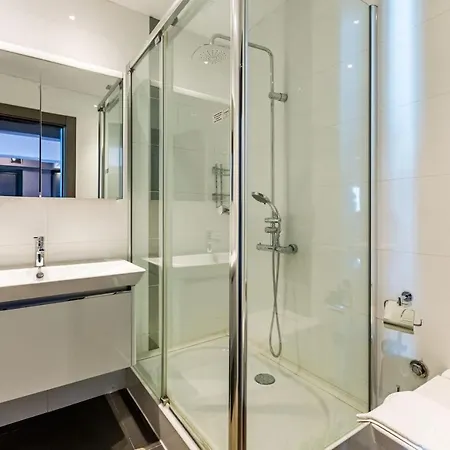 Apartment Stylish With Bosphorus View In Besiktas