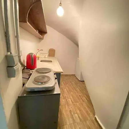 Apartment Cozy Flat Near Galata Tower And Metro Station