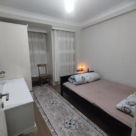 Historical Haven Heights Apartment
