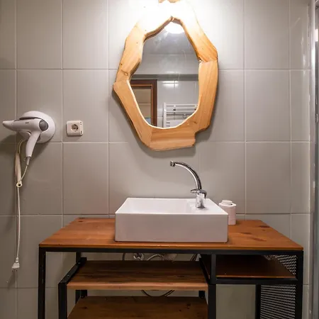 Jardin Maison Newly Renovated 1 Bedroom Apt In Galata Apartment *