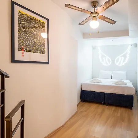Jardin Maison Newly Renovated 1 Bedroom Apt In Galata