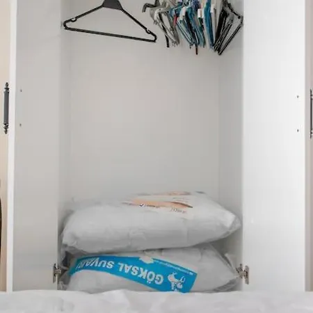 معلق في منطقه هادئه Apartment Istanbul