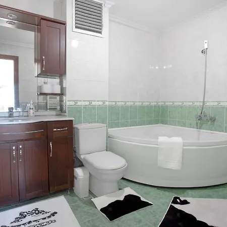 Apartment معلق في منطقه هادئه *