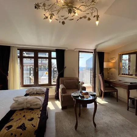 Glk Premier Regency Suites&spa Hotel