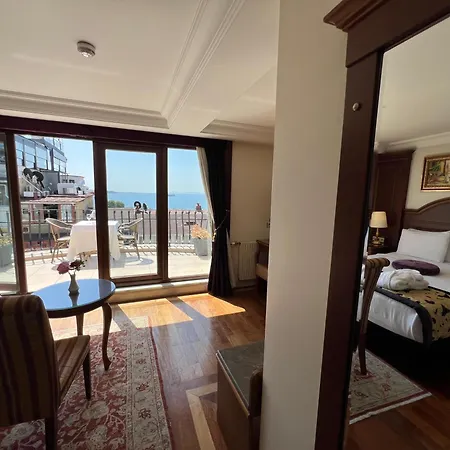 Glk Premier Regency Suites&spa 3*