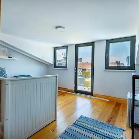 Holiday home House With 5 Floor And Elevator Istanbul