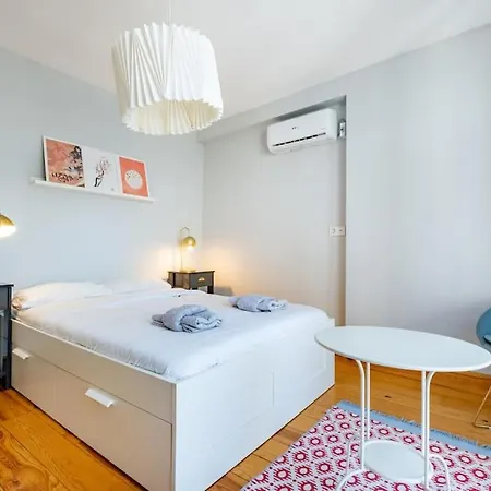 House With 5 Floor And Elevator * Istanbul