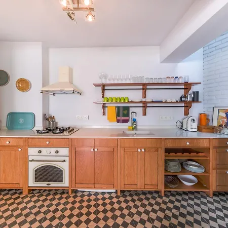 Maison Detroit Iconic 3br Triplex With Great Views * Istanbul
