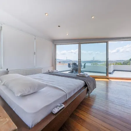 Maison Detroit Iconic 3br Triplex With Great Views Istanbul