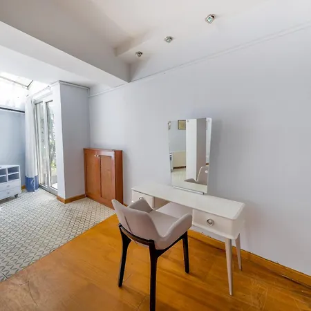 Apartment Maison Detroit Iconic 3br Triplex With Great Views Istanbul
