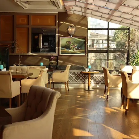 Grand Star Premium Hotel 4*