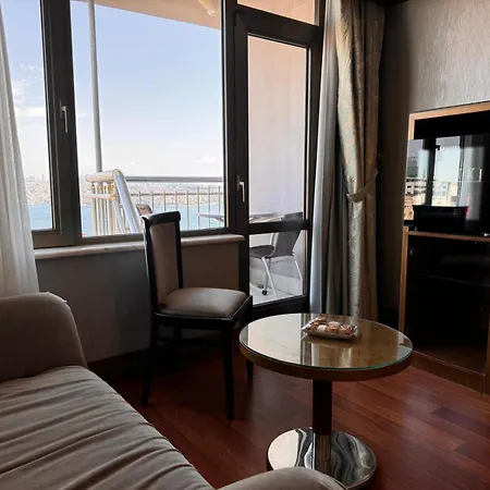 Grand Star Premium Hotel 4*