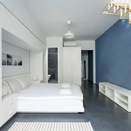 Apartment Newly Designed Modern Smart Duplex! #143 Istanbul