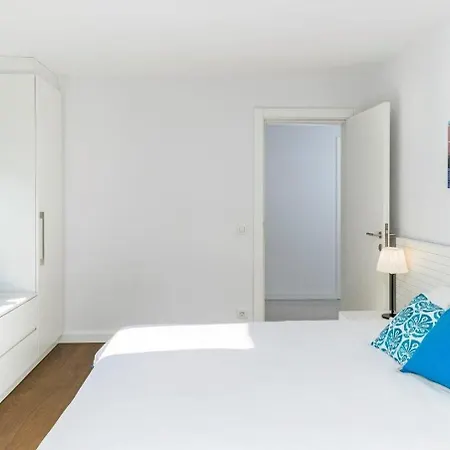 Holiday home Luxury Modern Oasis W Private Garden! #25