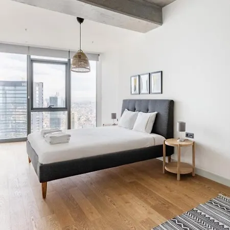 Gorgeous Modern 1bd Views W Poolgym! #255 *