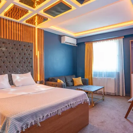 Otel Royal Nest *