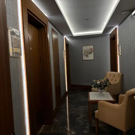 Hotel Grand Star Premium 4*
