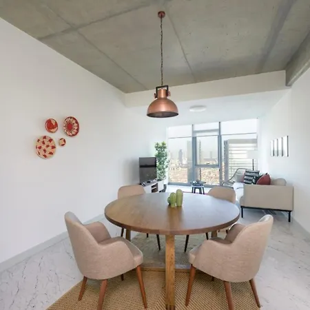 Gorgeous Corner Deluxe 1bd Condopoolviews! #133 Holiday home