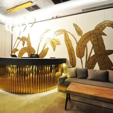 Beautiful Bright Modern 2bd2bath Poolgym! #219 Holiday home *